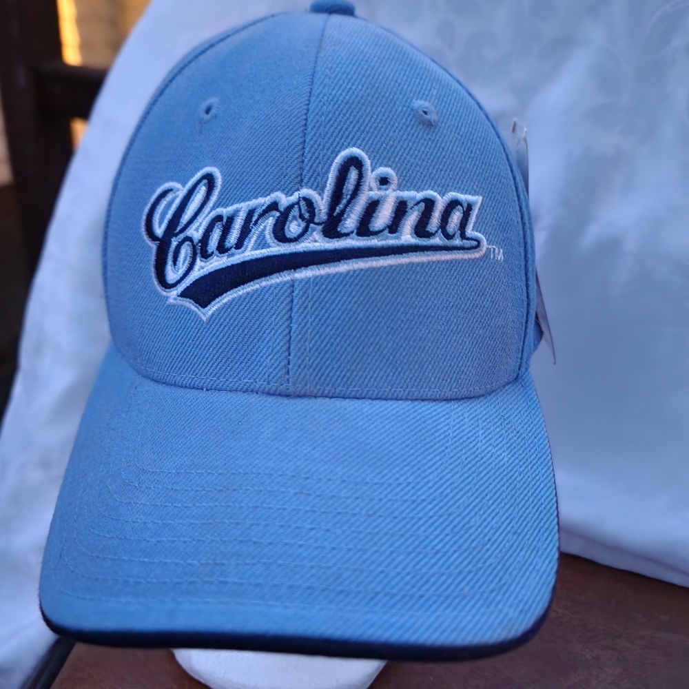 2 North Carolina UNC Team Spirit Tarheels Logo Mascot Licensed New With Tags